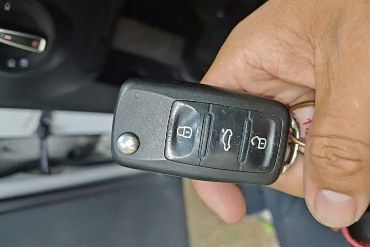 Used Volkswagen Tiguan 2013 2.0 TSI Automatic All-Wheel-Drive Flagship Edition Vehicle Key