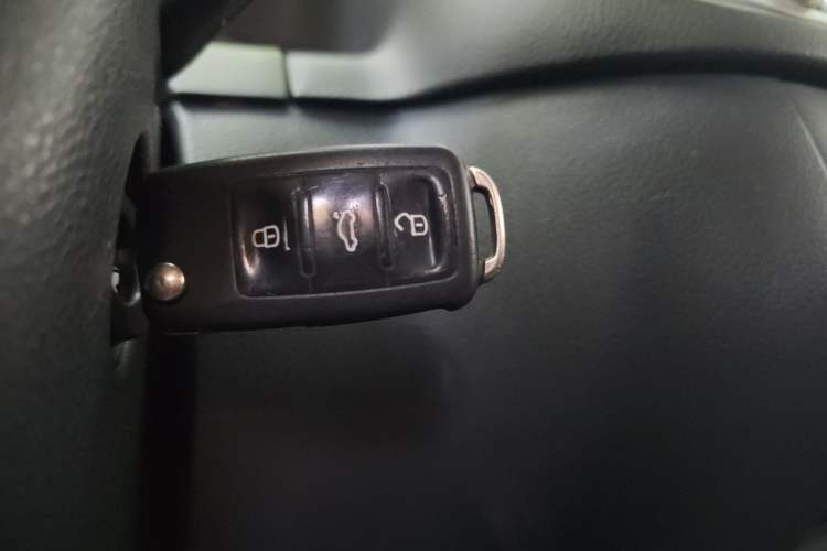 Used Volkswagen Tiguan 2013 1.8TSI Automatic Two-Wheel Drive Trend Edition Vehicle Key