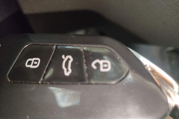 Used Volkswagen Tiguan 2013 1.8TSI Automatic Two-Wheel Drive Luxury Model Vehicle Key