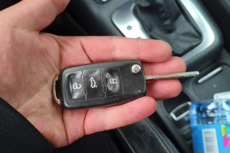 Used Volkswagen Tiguan 2013 1.8TSI Automatic Two-Wheel Drive Luxury Model Vehicle Key