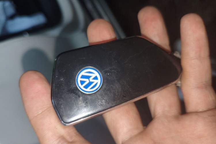 Used Volkswagen Tiguan 2013 2.0 TSI Automatic All-Wheel-Drive Flagship Edition Vehicle Key