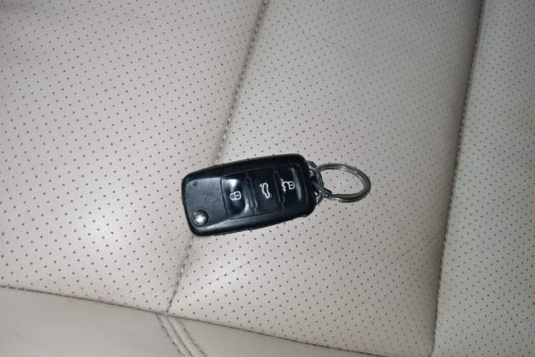 Used Volkswagen Tiguan 2013 1.8TSI Automatic Two-Wheel Drive Luxury Model Vehicle Key
