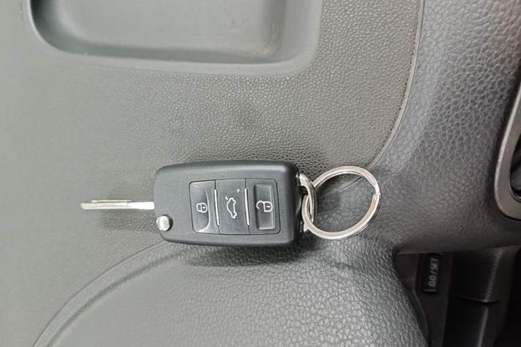 Used Volkswagen Tiguan 2013 2.0 TSI Automatic All-Wheel Drive Luxury Edition Vehicle Key