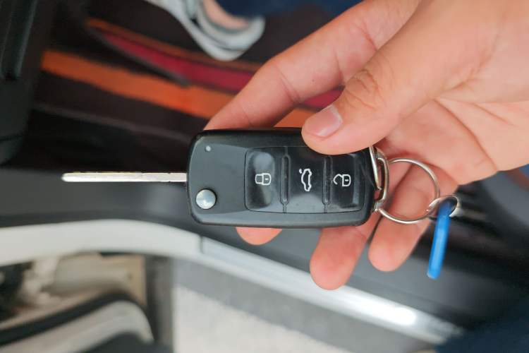 Used Volkswagen Tiguan 2013 1.8 TSI Automatic All-Wheel Drive Luxury Model Vehicle Key