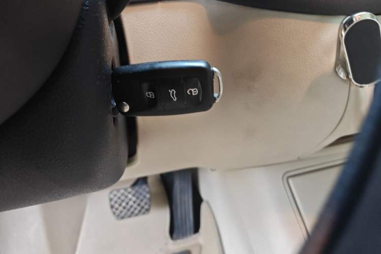 Used Volkswagen Tiguan 2013 1.8TSI Automatic Two-Wheel Drive Luxury Model Vehicle Key