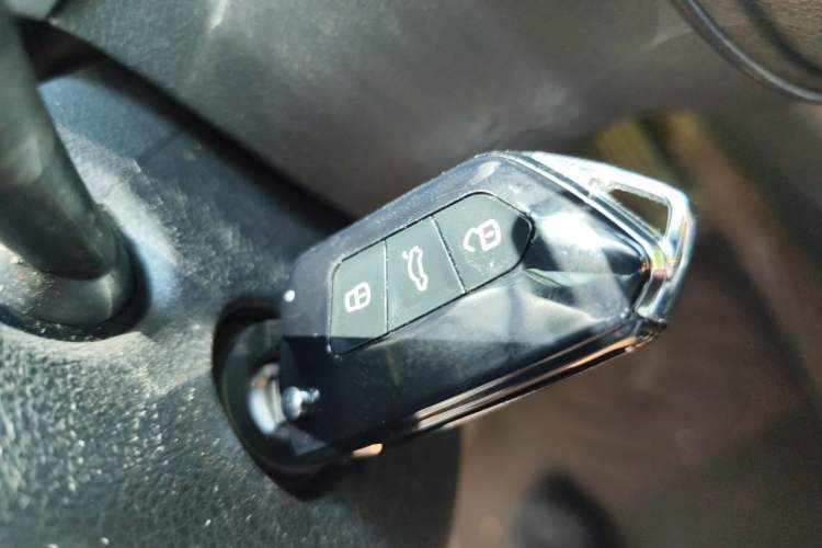Used Volkswagen Tiguan 2013 1.8TSI Automatic Two-Wheel Drive Trend Edition Vehicle Key