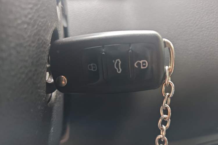 Used Volkswagen Tiguan 2013 1.8TSI Automatic All-Wheel-Drive Comfort Edition Vehicle Key