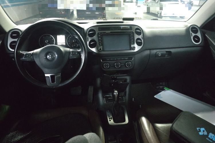 Used Volkswagen Tiguan 2013 1.8TSI Automatic Two-Wheel Drive Luxury Model Center Console