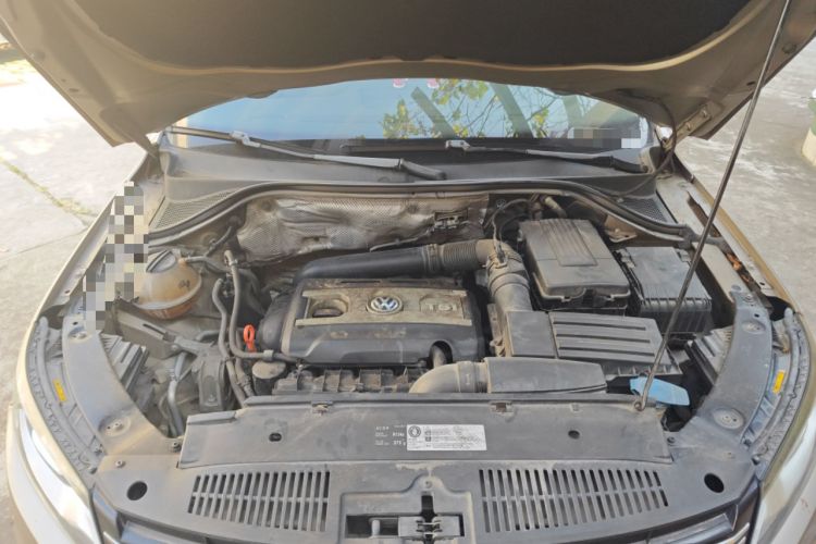 Used Volkswagen Tiguan 2013 1.8 TSI Automatic Two-Wheel Drive Comfort Edition Engine Bay