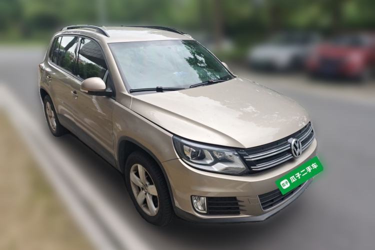 Used Volkswagen Tiguan 2013 1.8 TSI Automatic Two-Wheel Drive Comfort Edition Front Right 45 Deg