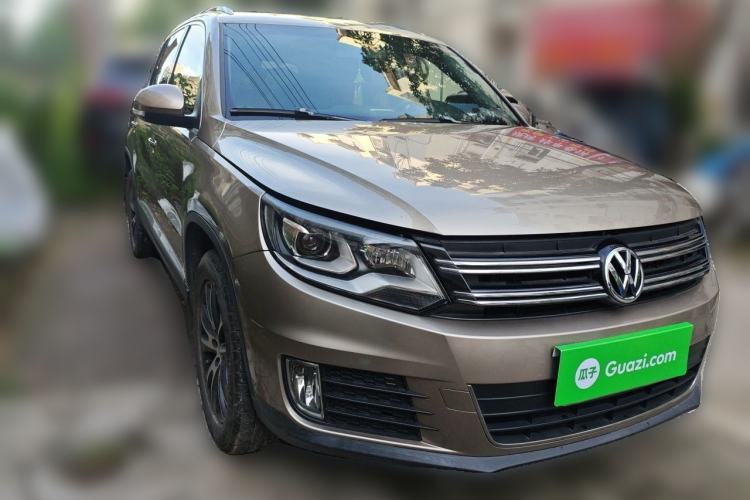 Used Volkswagen Tiguan 2013 1.8TSI Automatic All-Wheel-Drive Comfort Edition Front Right 45 Deg
