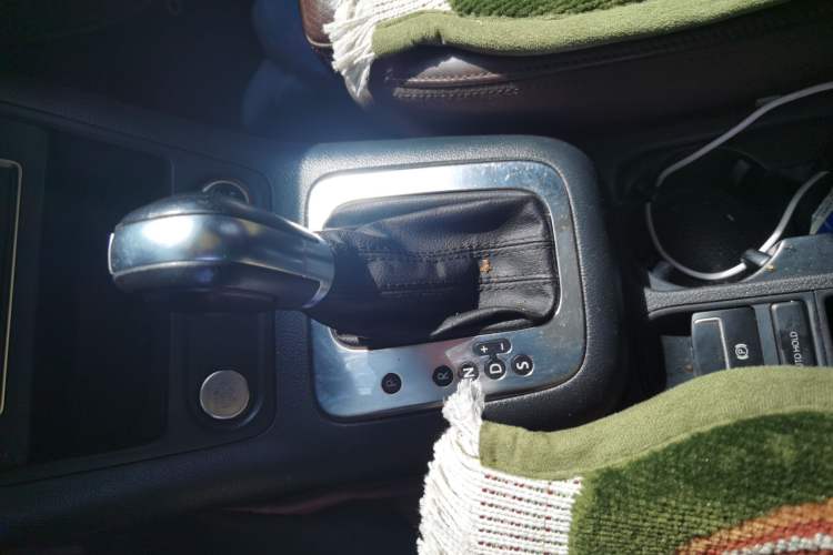 Used Volkswagen Tiguan 2013 1.8TSI Automatic Two-Wheel Drive Luxury Model Gear Lever