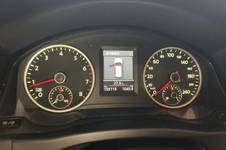 Used Volkswagen Tiguan 2013 1.8TSI Automatic Two-Wheel Drive Luxury Model Instrument Cluster