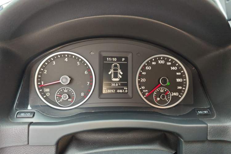 Used Volkswagen Tiguan 2013 1.8 TSI Automatic Two-Wheel Drive Comfort Edition Instrument Cluster