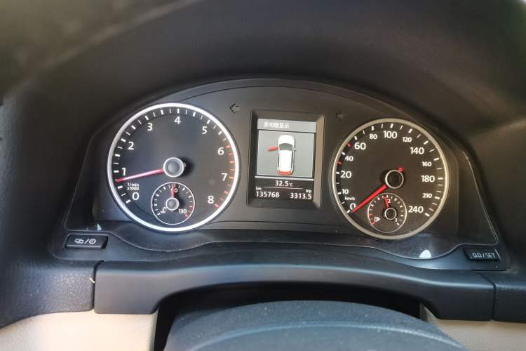 Used Volkswagen Tiguan 2013 1.8TSI Automatic Two-Wheel Drive Luxury Model Instrument Cluster