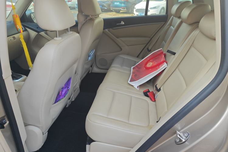Used Volkswagen Tiguan 2013 1.8 TSI Automatic Two-Wheel Drive Comfort Edition Interior 4