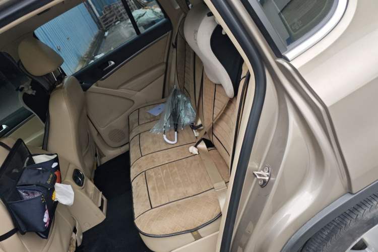 Used Volkswagen Tiguan 2013 1.8TSI Automatic Two-Wheel Drive Luxury Model Left Rear Seat