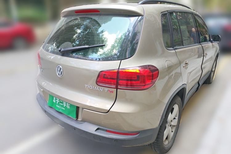 Used Volkswagen Tiguan 2013 1.8 TSI Automatic Two-Wheel Drive Comfort Edition Rear Right 45 Deg