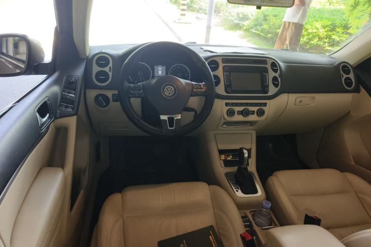Used Volkswagen Tiguan 2013 1.8TSI Automatic Two-Wheel Drive Luxury Model Steering Wheel