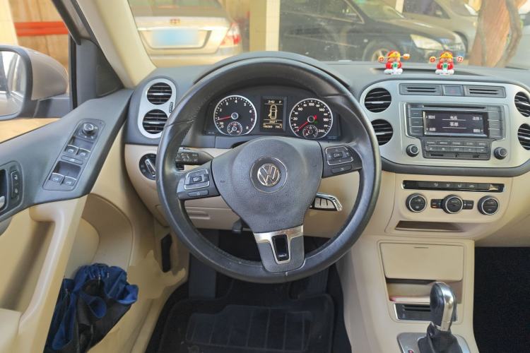 Used Volkswagen Tiguan 2013 1.8 TSI Automatic Two-Wheel Drive Comfort Edition Steering Wheel