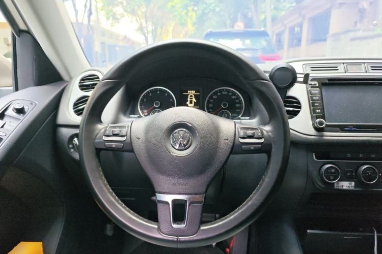 Used Volkswagen Tiguan 2013 1.8 TSI Automatic Two-Wheel Drive Comfort Edition Steering Wheel