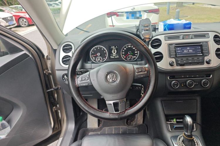 Used Volkswagen Tiguan 2013 1.8 TSI Automatic Two-Wheel Drive Comfort Edition Steering Wheel