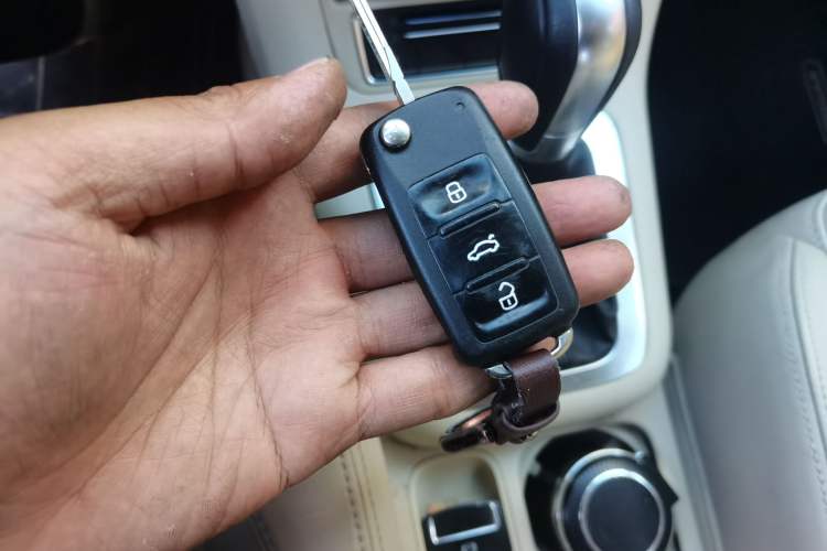 Used Volkswagen Tiguan 2013 1.8TSI Automatic Two-Wheel Drive Luxury Model Vehicle Key