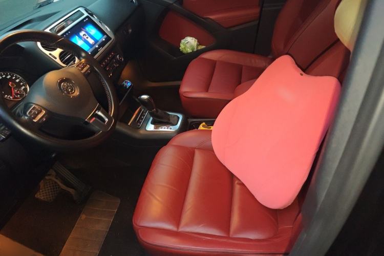 Used Volkswagen Tiguan 2014 2.0 TSI Exclusive Edition Left Front Seat