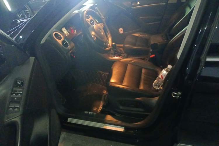 Used Volkswagen Tiguan 2014 1.8TSI Automatic 2WD 30th Anniversary Edition Left Rear Seat