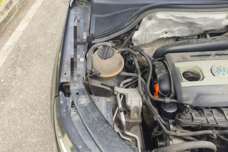 Used Volkswagen Tiguan 2014 1.8TSI Automatic 2WD 30th Anniversary Edition Engine Bay Right
