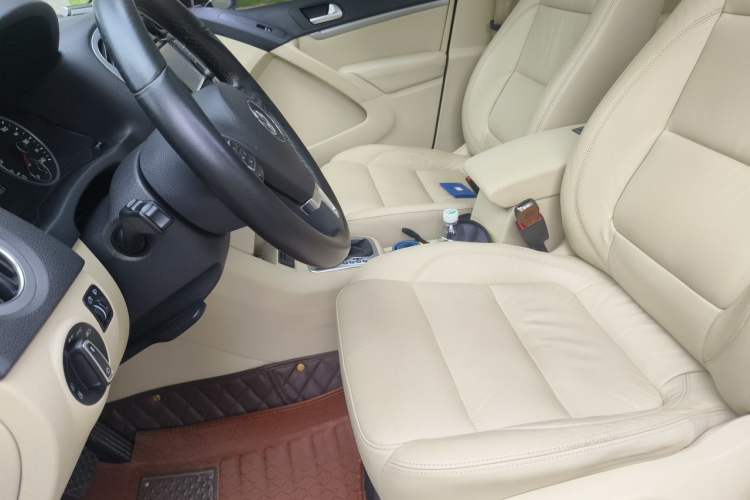 Used Volkswagen Tiguan 2014 1.8TSI Automatic 2WD 30th Anniversary Edition Left Front Seat