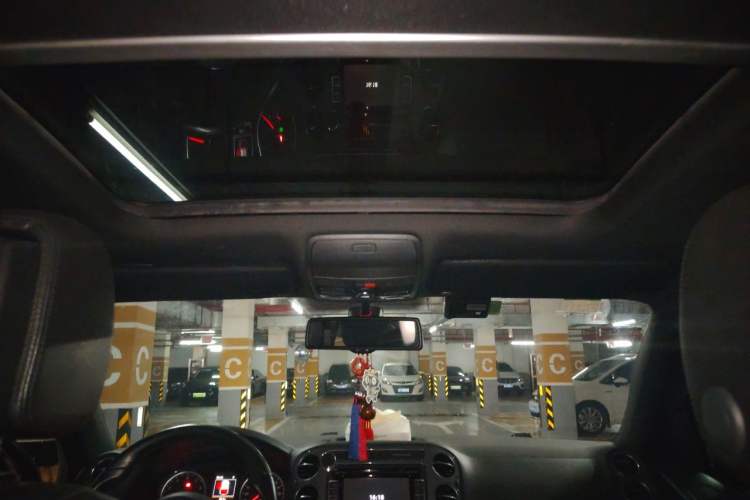 Used Volkswagen Tiguan 2014 2.0 TSI Exclusive Edition Headliner