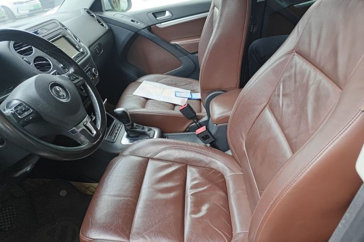 Used Volkswagen Tiguan 2014 2.0 TSI Exclusive Edition Left Front Seat