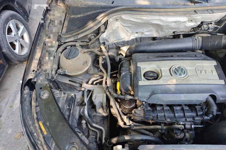 Used Volkswagen Tiguan 2014 1.8TSI Automatic 2WD 30th Anniversary Edition Engine Bay Right