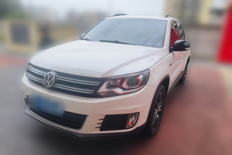 Used Volkswagen Tiguan 2014 1.8TSI Automatic 2WD 30th Anniversary Edition Guazi used car, China used car export, Used car for sale, Used cars, Cheapest cars for sale