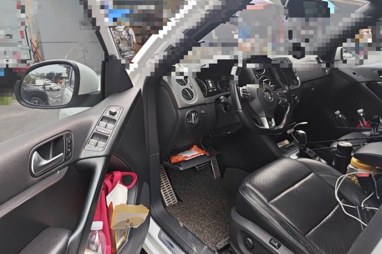 Used Volkswagen Tiguan 2014 2.0 TSI Exclusive Edition Driver Seat