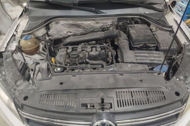 Used Volkswagen Tiguan 2014 1.8TSI Automatic 2WD 30th Anniversary Edition Engine Bay