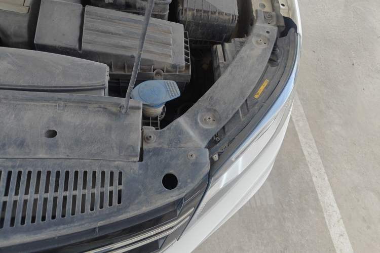 Used Volkswagen Tiguan 2014 1.8TSI Automatic 2WD 30th Anniversary Edition Engine Bay Left