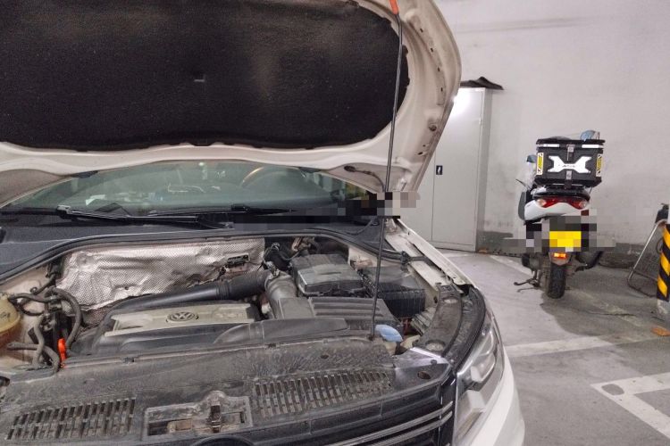 Used Volkswagen Tiguan 2014 1.8TSI Automatic 2WD 30th Anniversary Edition Engine Bay Left