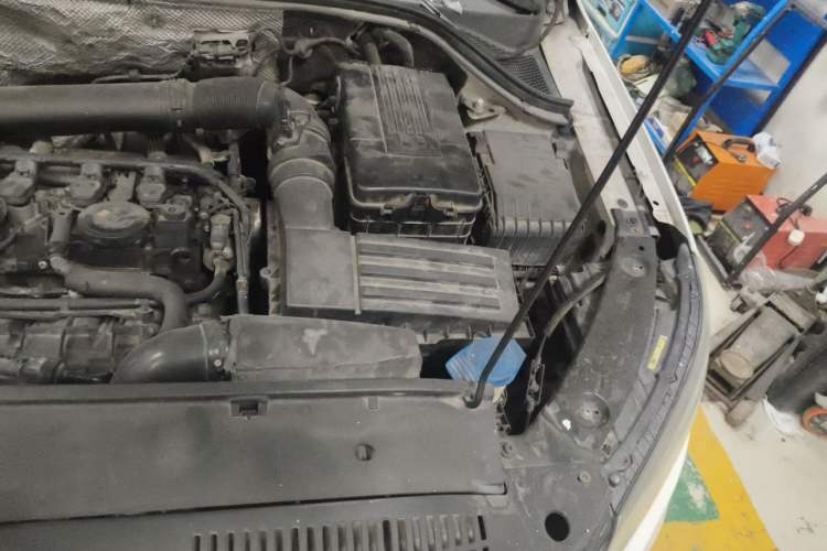 Used Volkswagen Tiguan 2014 1.8TSI Automatic 2WD 30th Anniversary Edition Engine Bay Left
