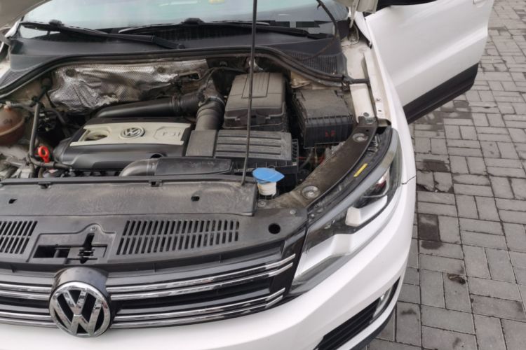 Used Volkswagen Tiguan 2014 1.8TSI Automatic 2WD 30th Anniversary Edition Engine Bay Left