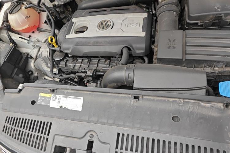 Used Volkswagen Tiguan 2014 2.0 TSI Exclusive Edition Engine Bay