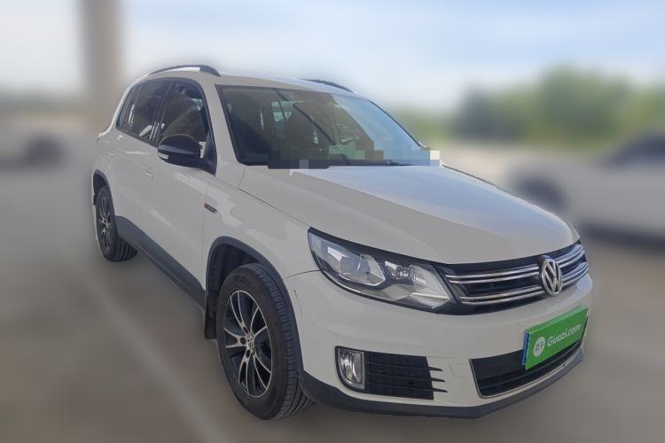 Used Volkswagen Tiguan 2014 1.8TSI Automatic 2WD 30th Anniversary Edition Front Right 45 Deg