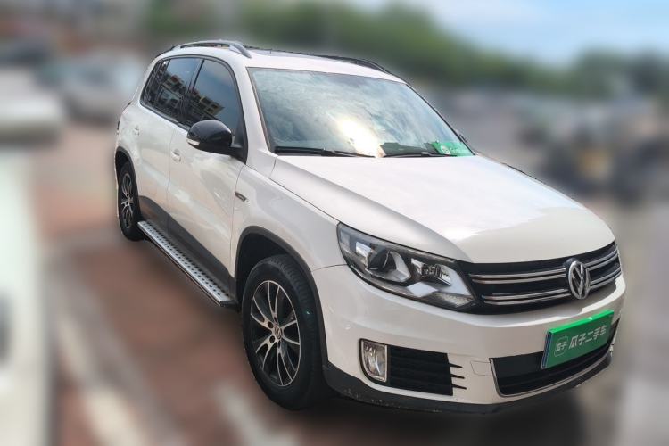 Used Volkswagen Tiguan 2014 1.8TSI Automatic 2WD 30th Anniversary Edition Front Right 45 Deg