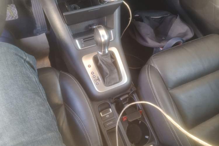 Used Volkswagen Tiguan 2014 1.8TSI Automatic 2WD 30th Anniversary Edition Gear Lever
