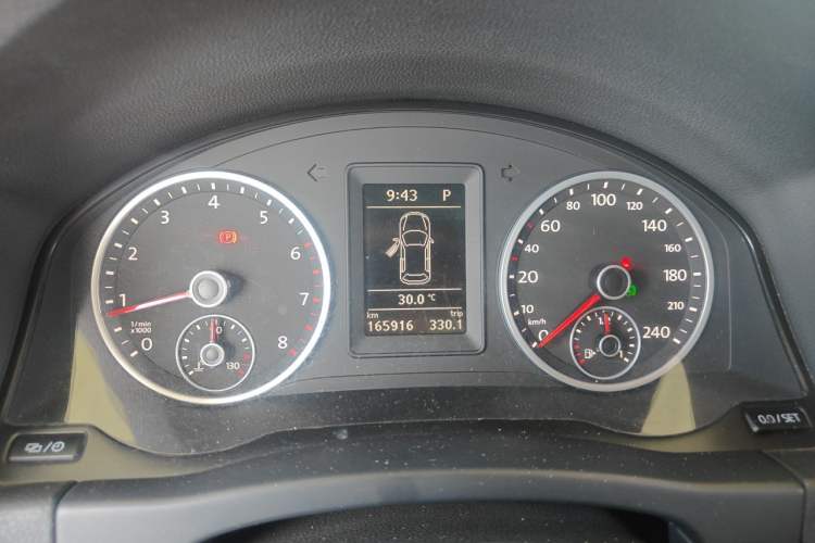 Used Volkswagen Tiguan 2014 1.8TSI Automatic 2WD 30th Anniversary Edition Instrument Cluster