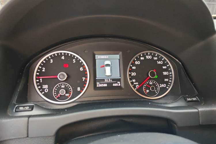 Used Volkswagen Tiguan 2014 2.0 TSI Exclusive Edition Instrument Cluster