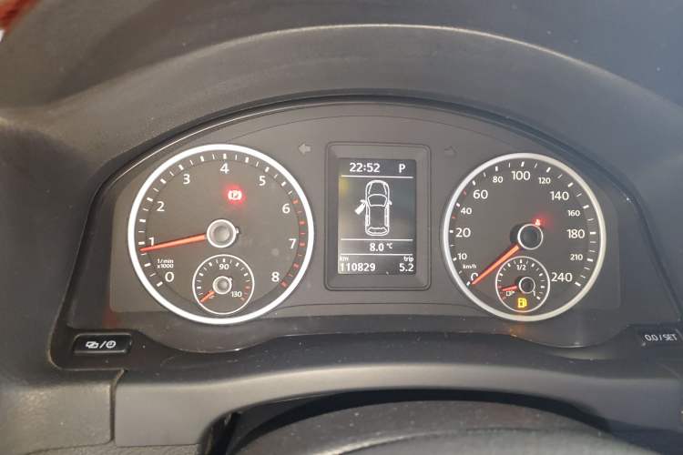 Used Volkswagen Tiguan 2014 1.8TSI Automatic 2WD 30th Anniversary Edition Instrument Cluster