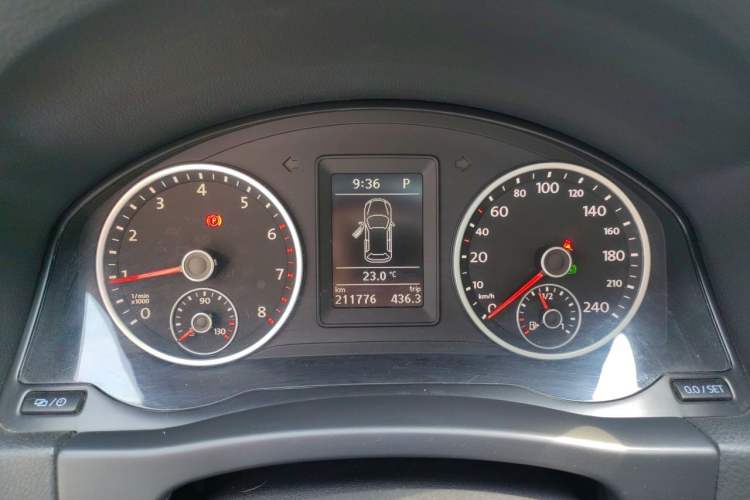 Used Volkswagen Tiguan 2014 1.8TSI Automatic 2WD 30th Anniversary Edition Instrument Cluster