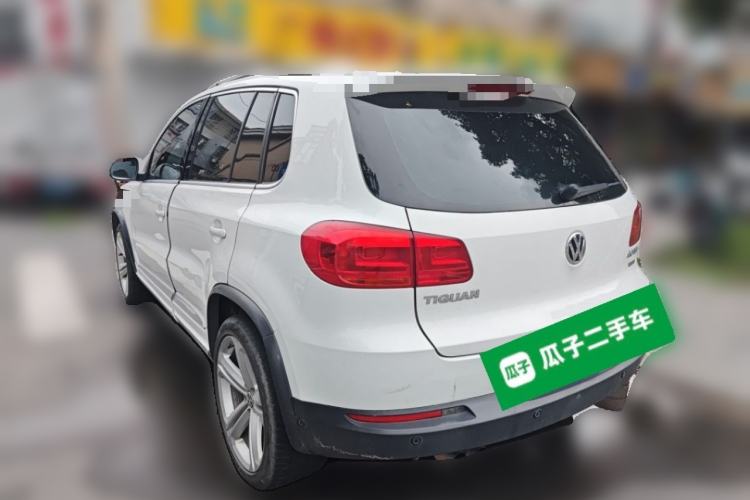 Used Volkswagen Tiguan 2014 2.0 TSI Exclusive Edition Rear Left 45 Deg